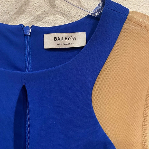 Bailey 44 Dylan Cut Out Dress Size Large EUC - Picture 3 of 5